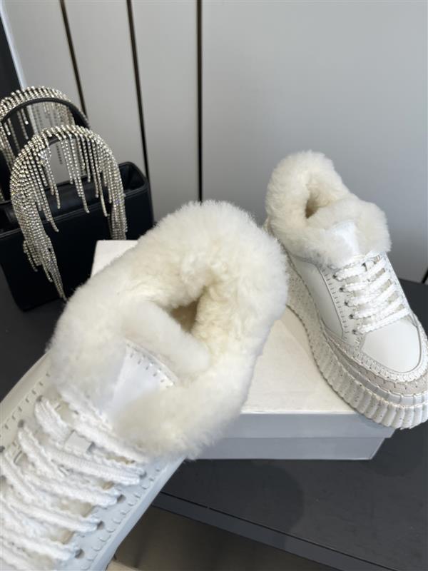 2025112815382317 410